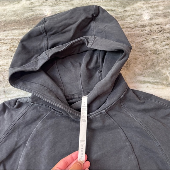 Lululemon Scuba Pullover
Black Oversized Hoodie
Size 8 - Picture 5 of 8